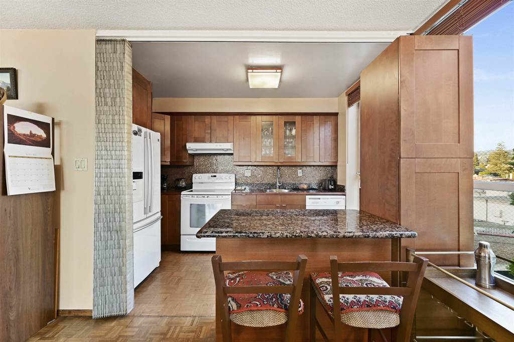 320 320 Lee St 405