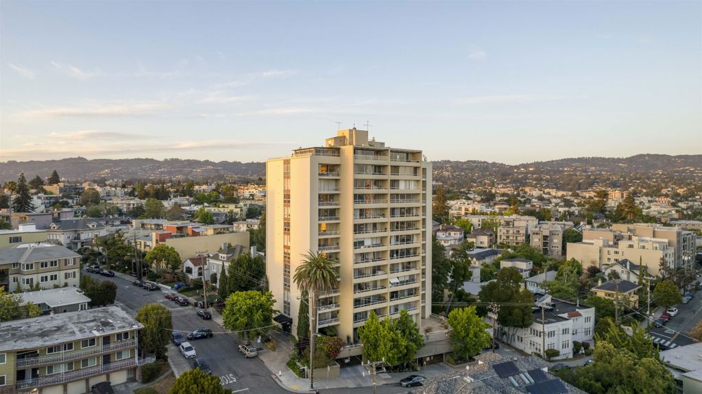 320 320 Lee St 405