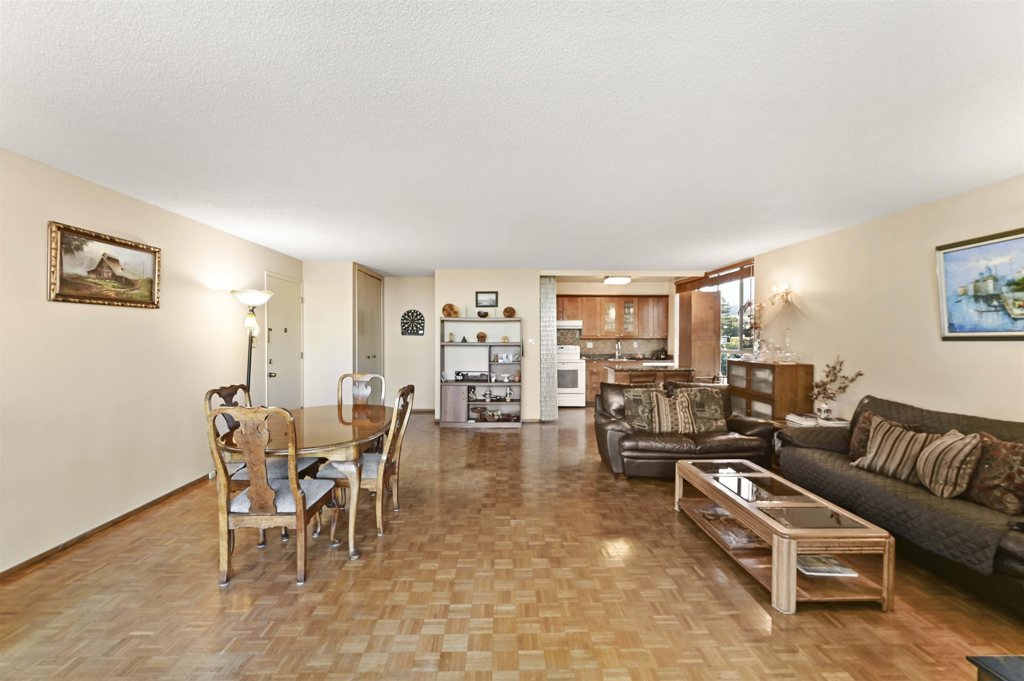 320 320 Lee St 405