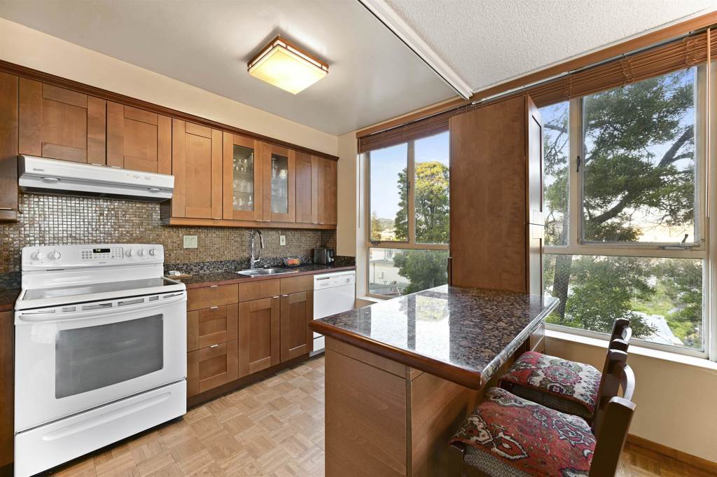 320 320 Lee St 405