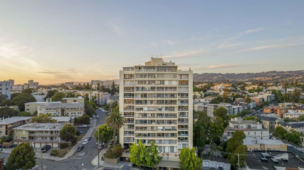 320 320 Lee St 405