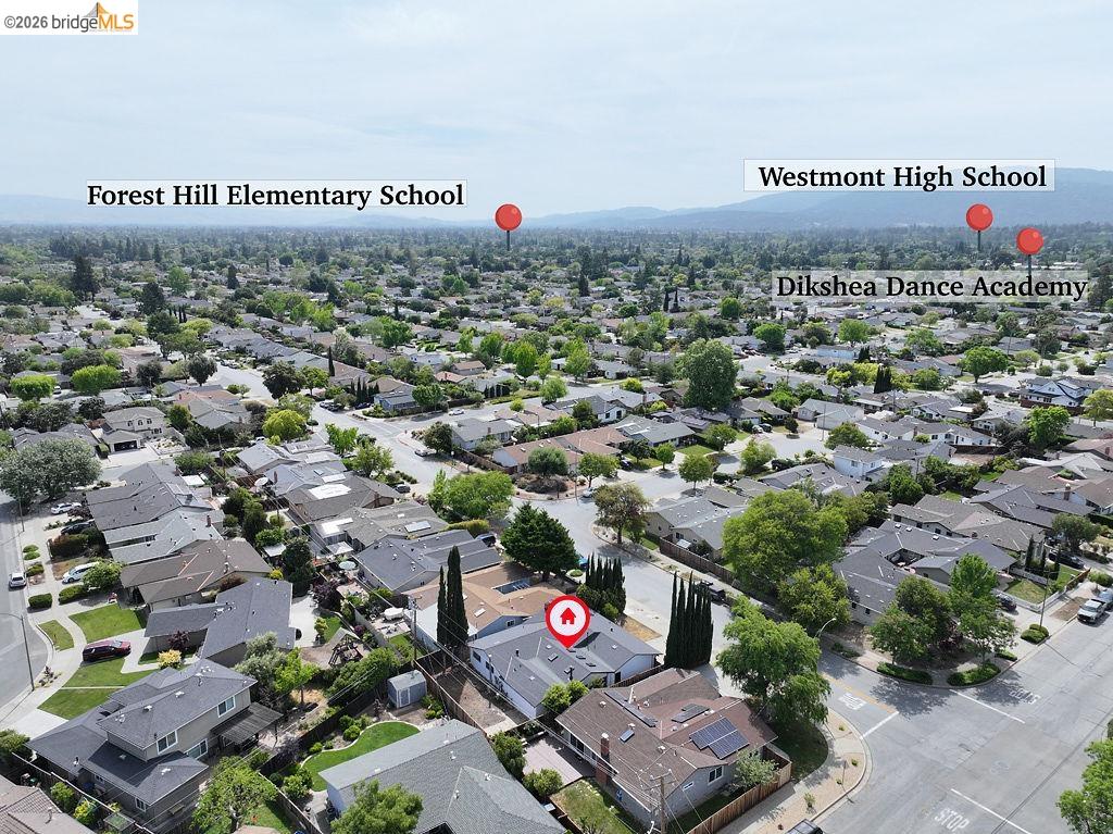 5035 Grimsby Dr
