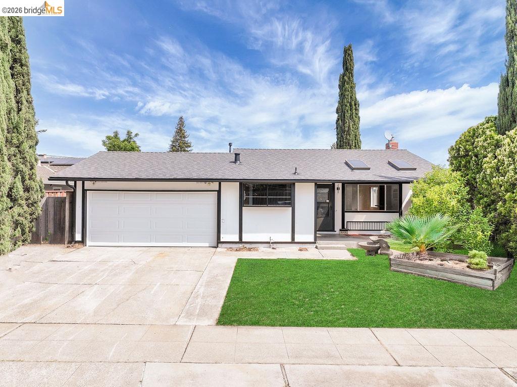 5035 Grimsby Dr