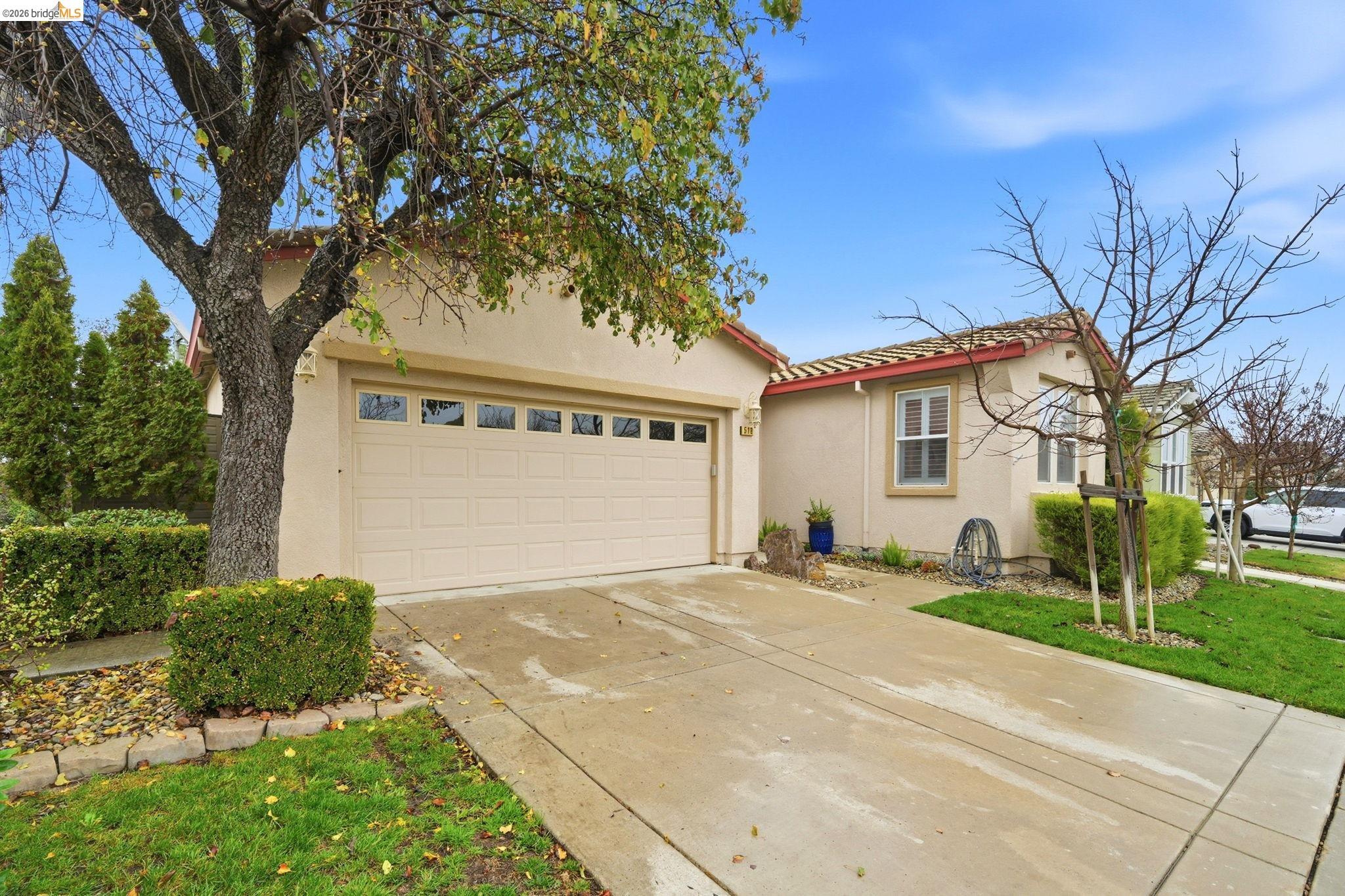 518 American Falls Dr