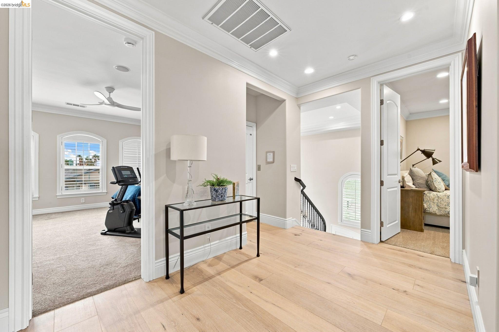 5055 Cabrillo Pt