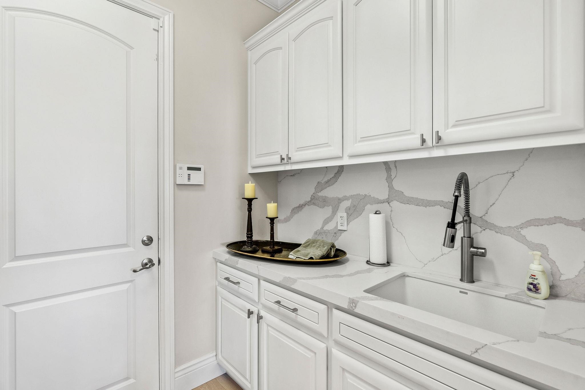 5055 Cabrillo Pt
