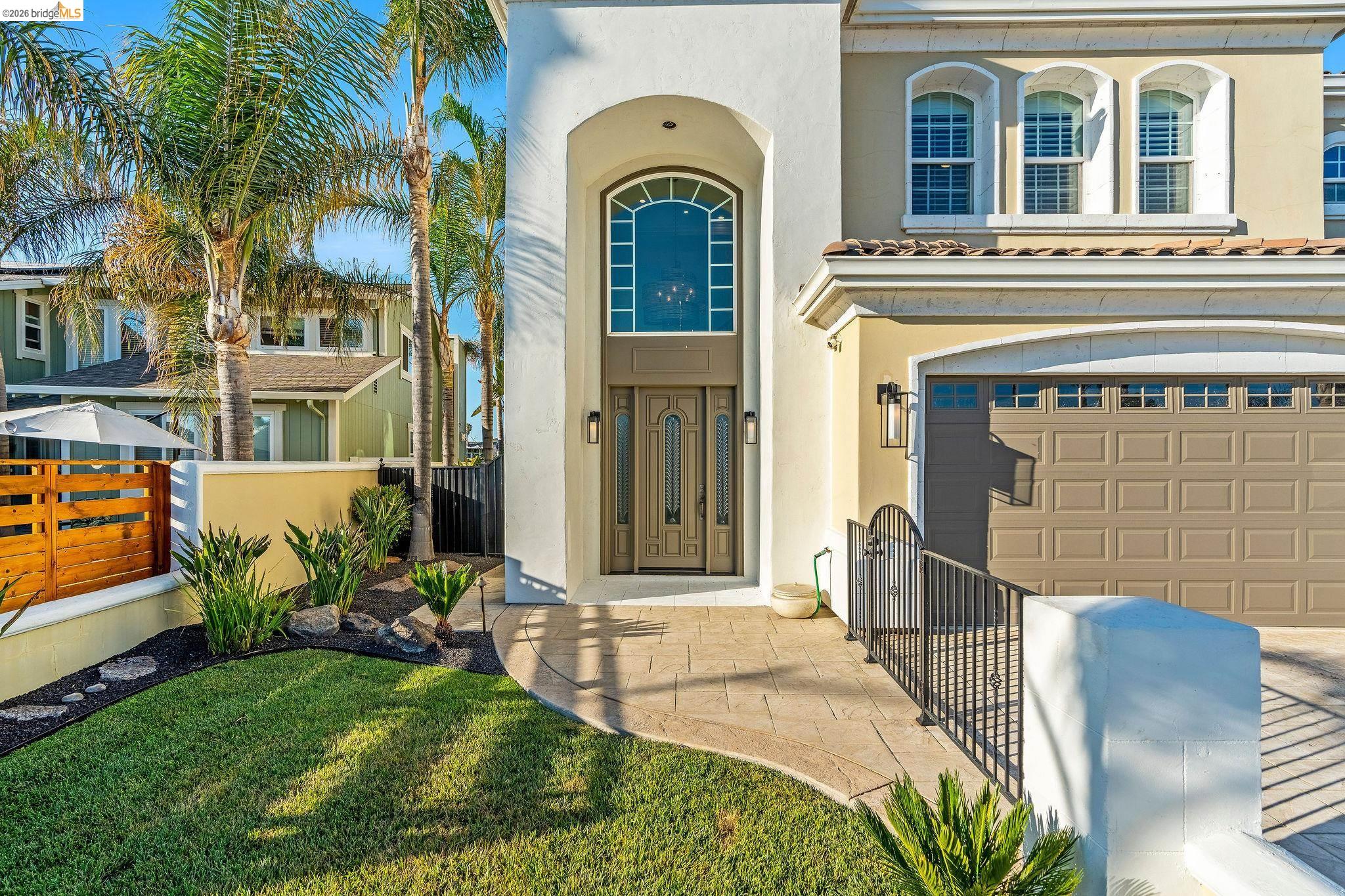 5055 Cabrillo Pt