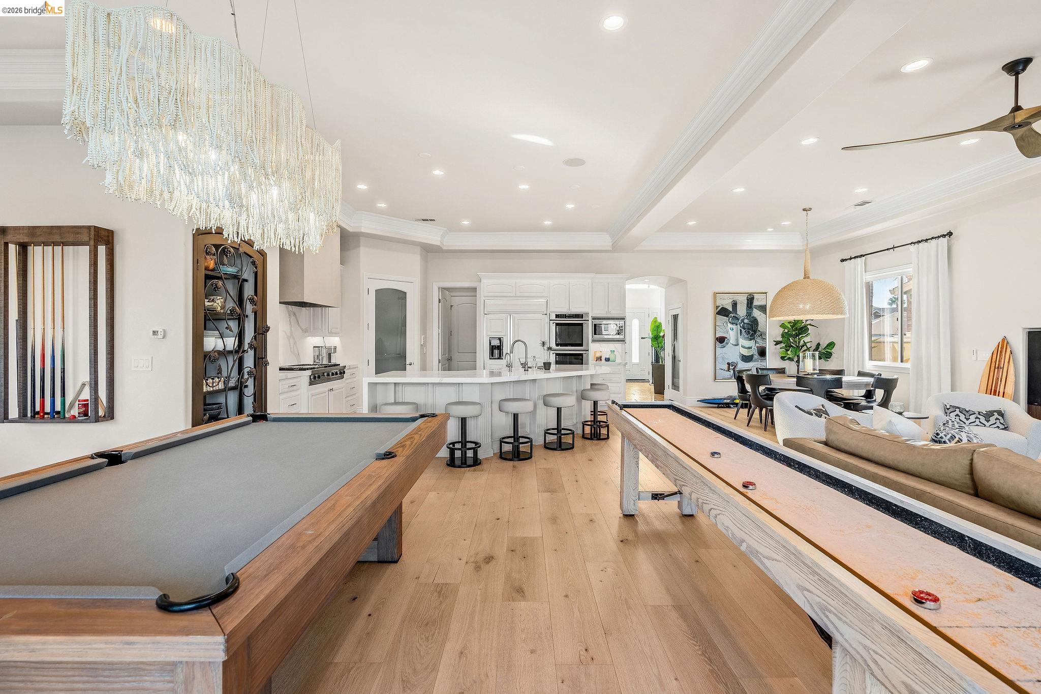 5055 Cabrillo Pt
