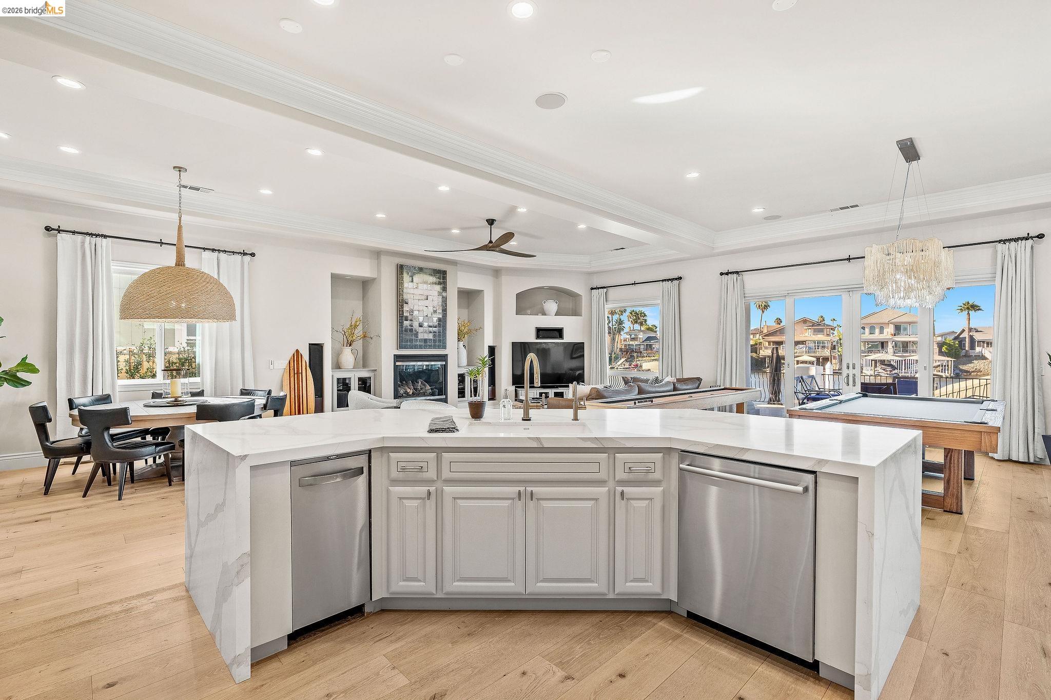 5055 Cabrillo Pt
