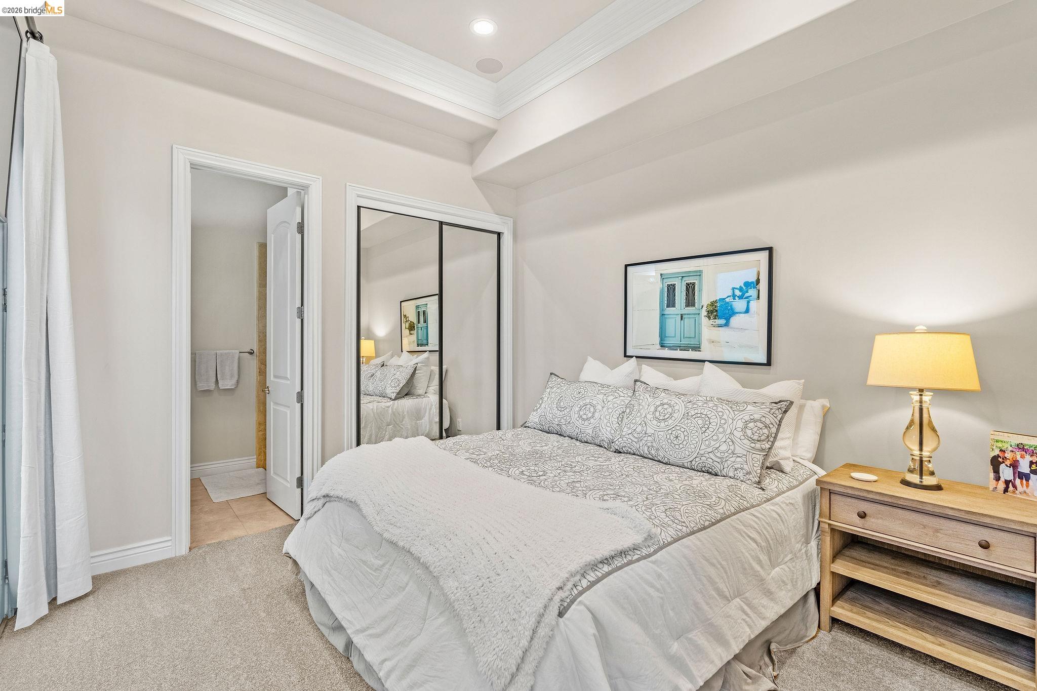 5055 Cabrillo Pt