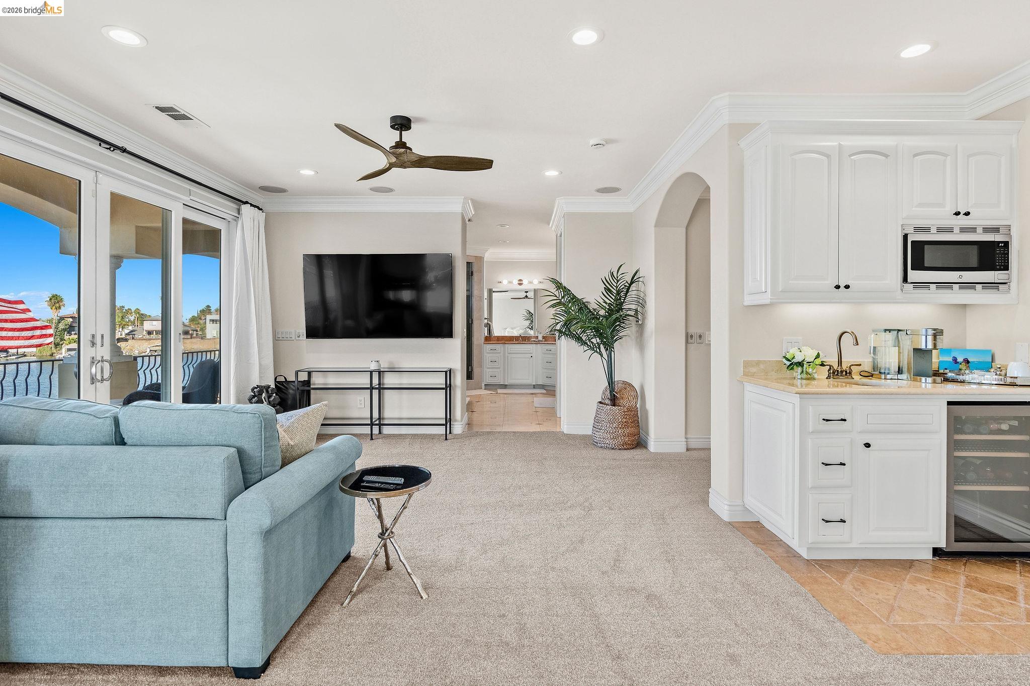 5055 Cabrillo Pt