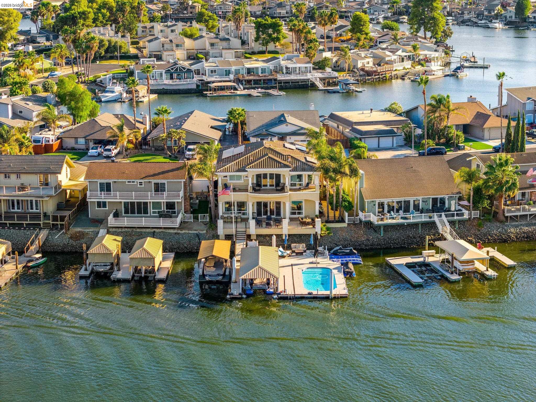 5055 Cabrillo Pt