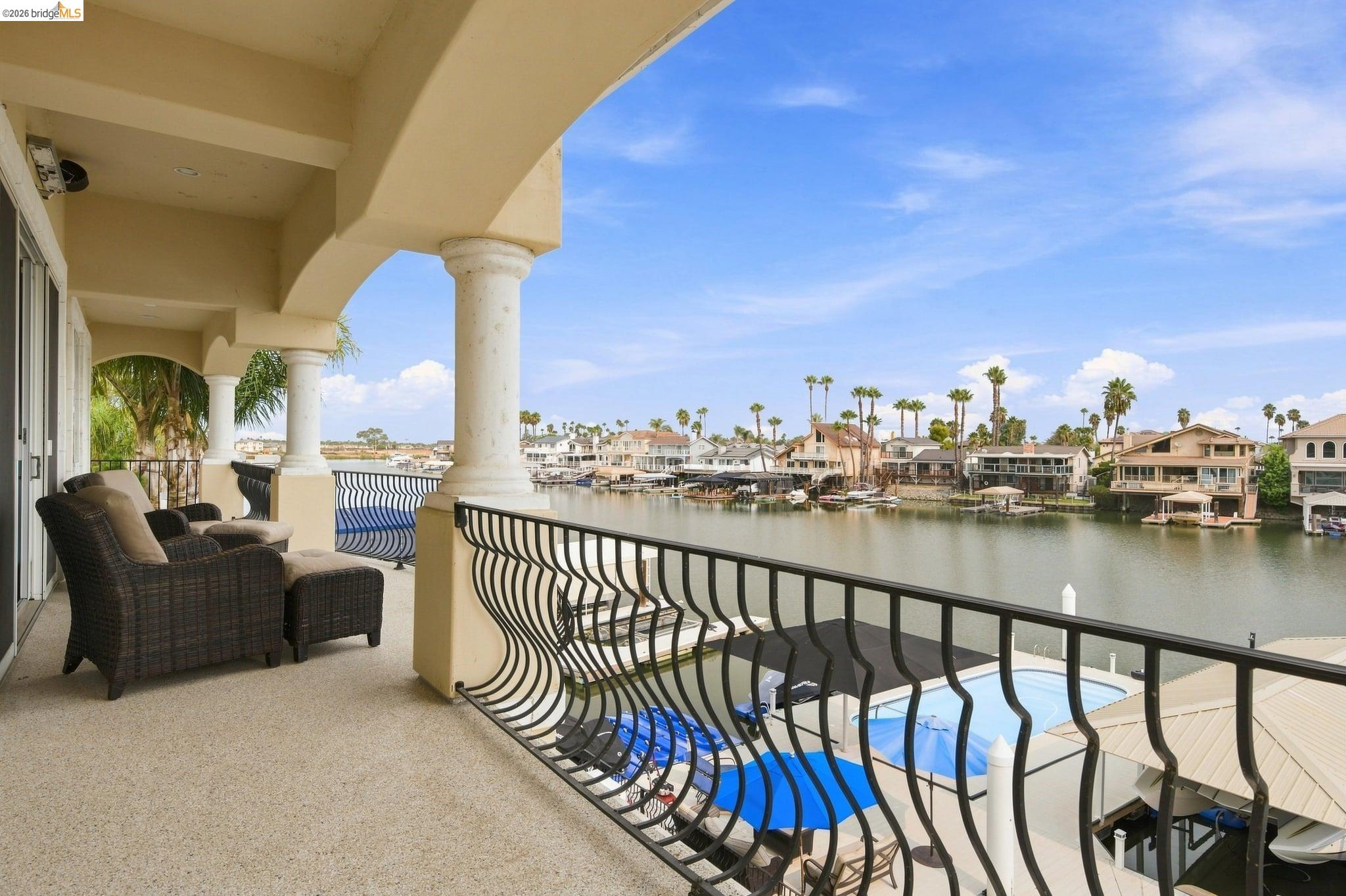 5055 Cabrillo Pt