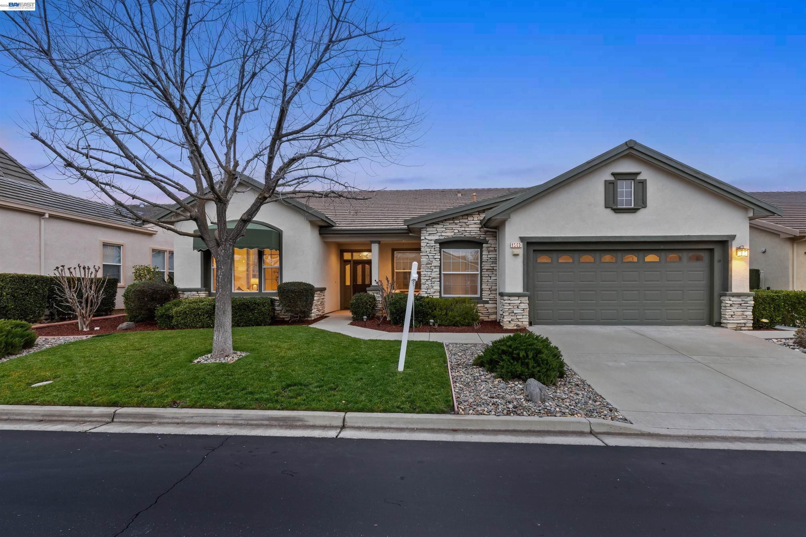 1503 Bismarck Ln