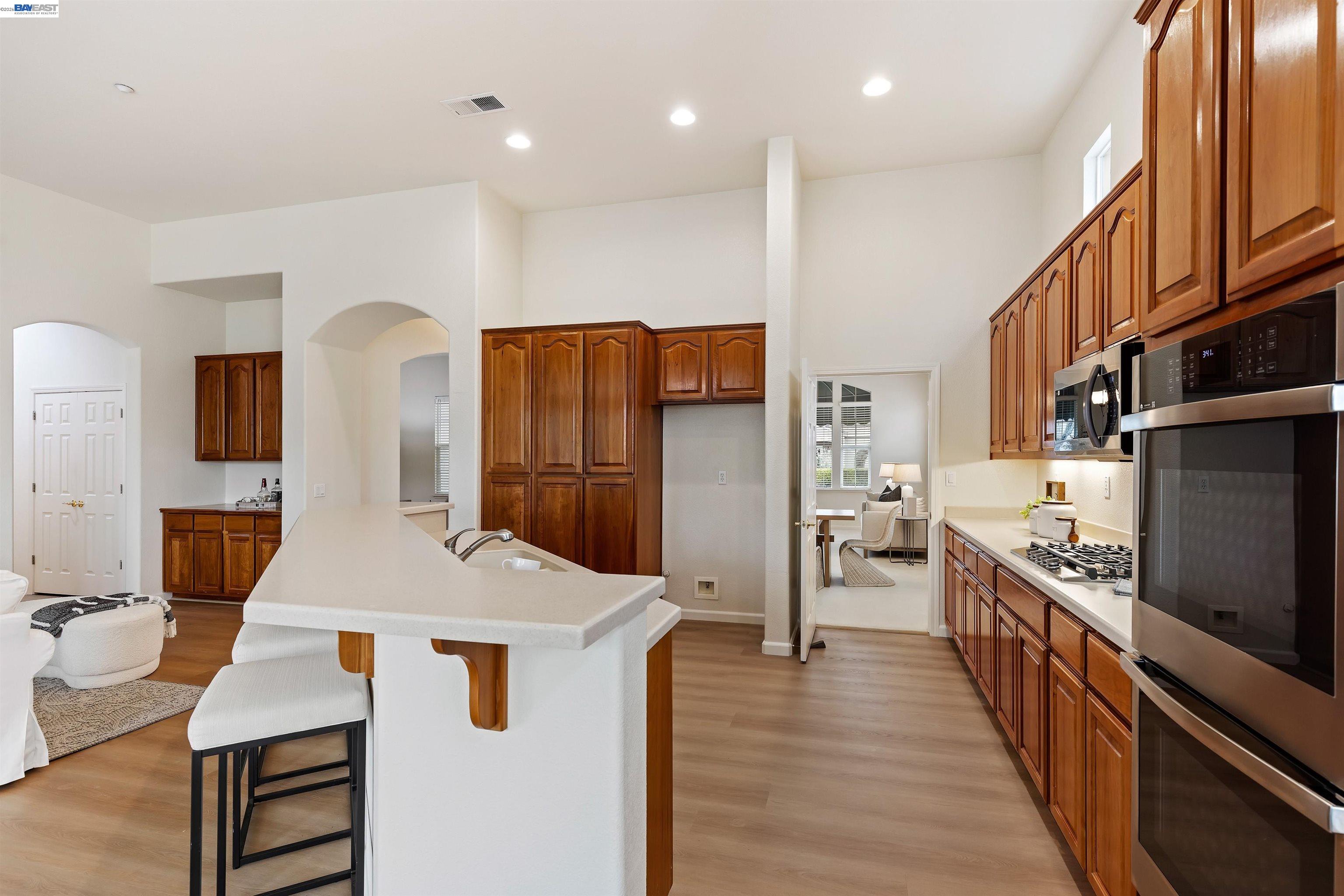 1503 Bismarck Ln