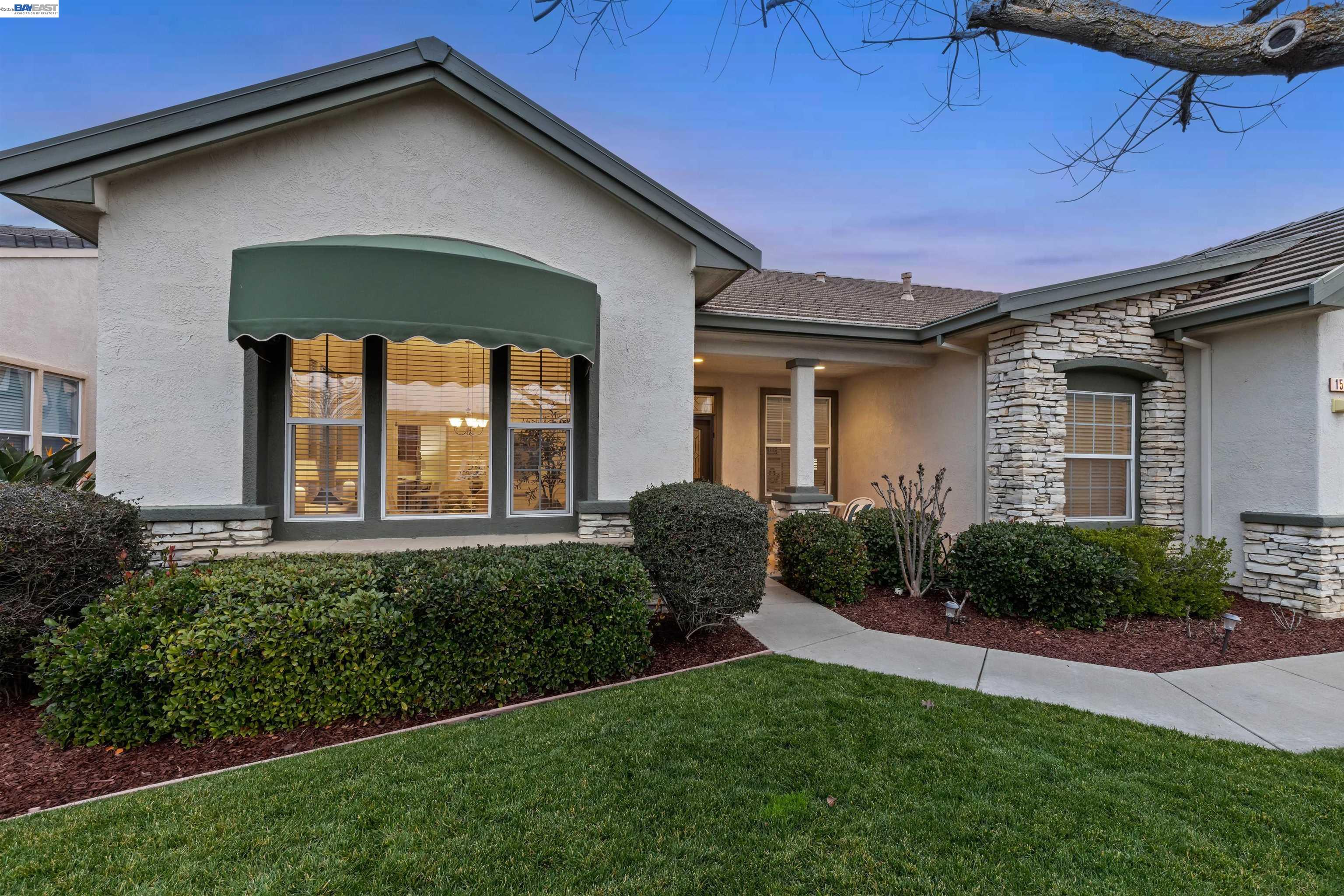 1503 Bismarck Ln