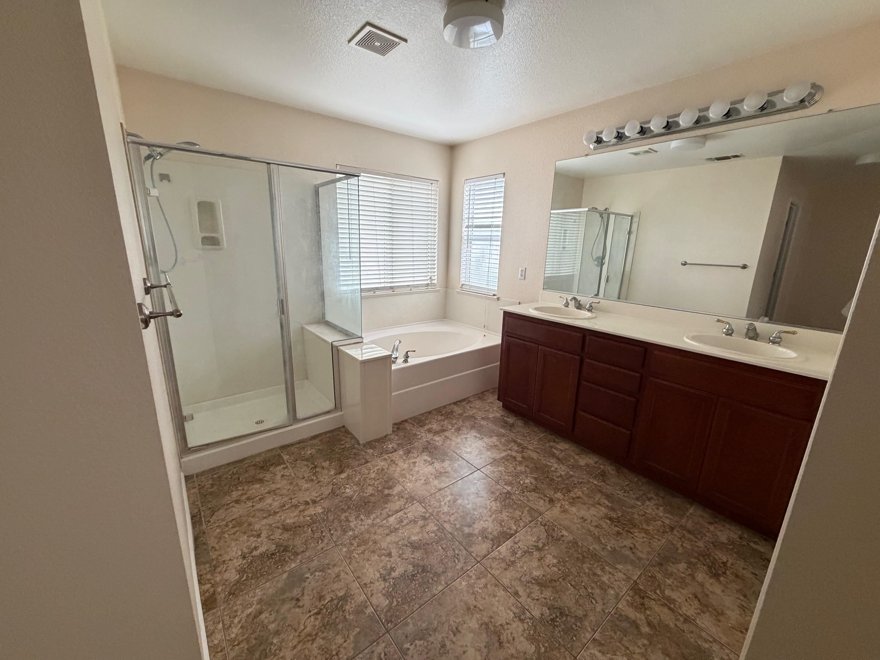 5356 Gold Creek Cir