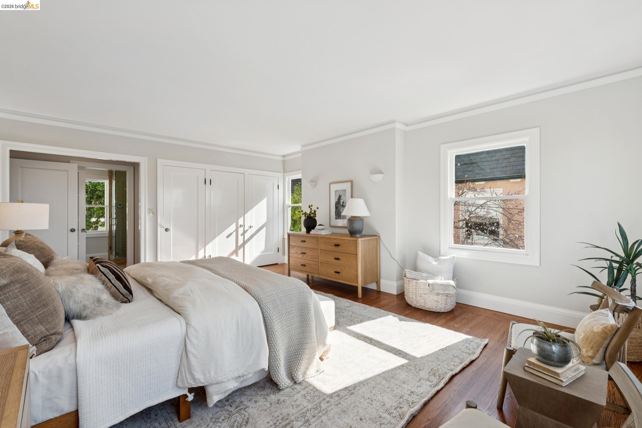 136 Waldo Ave