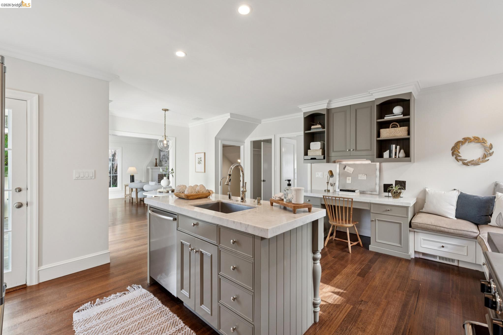 136 Waldo Ave