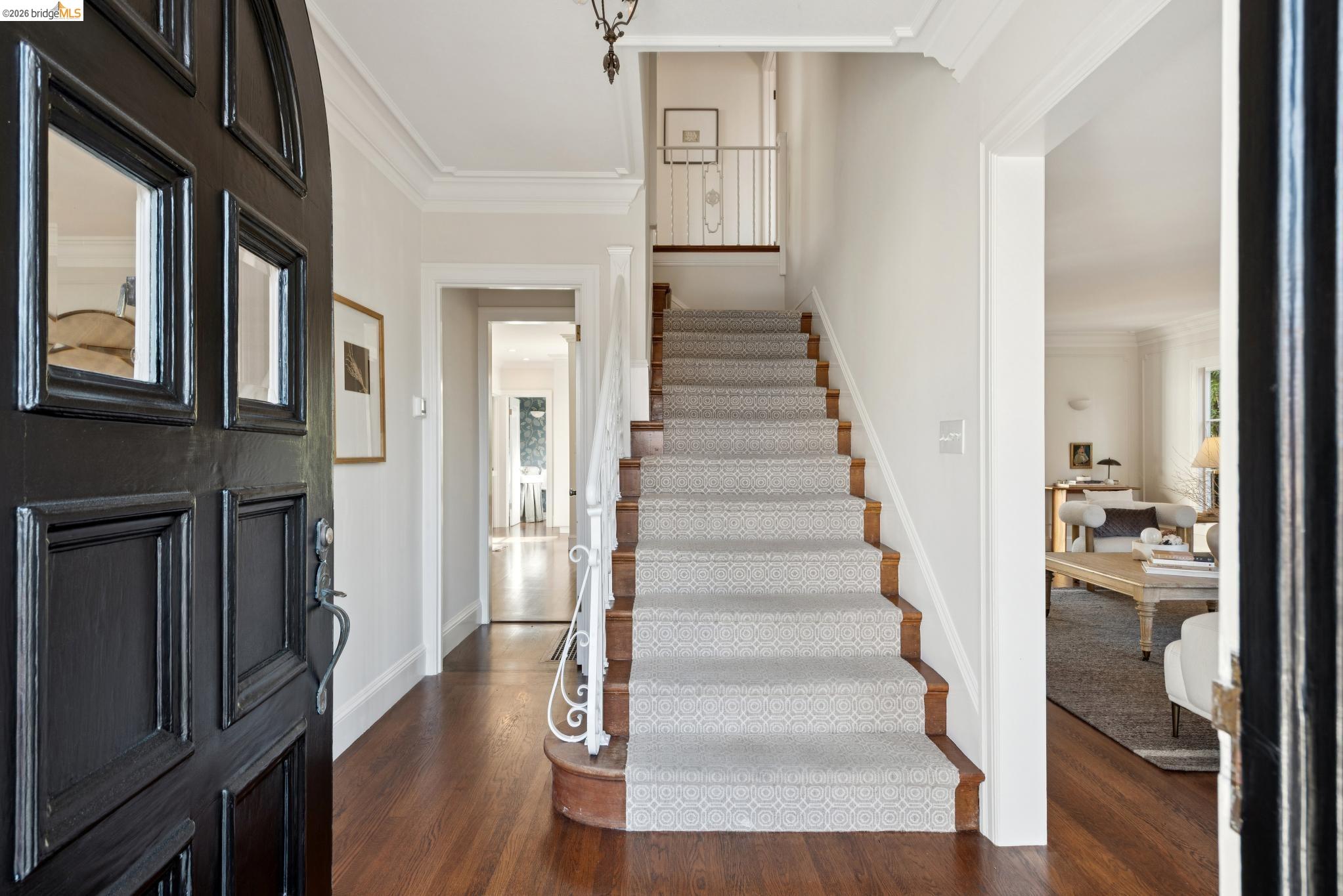 136 Waldo Ave