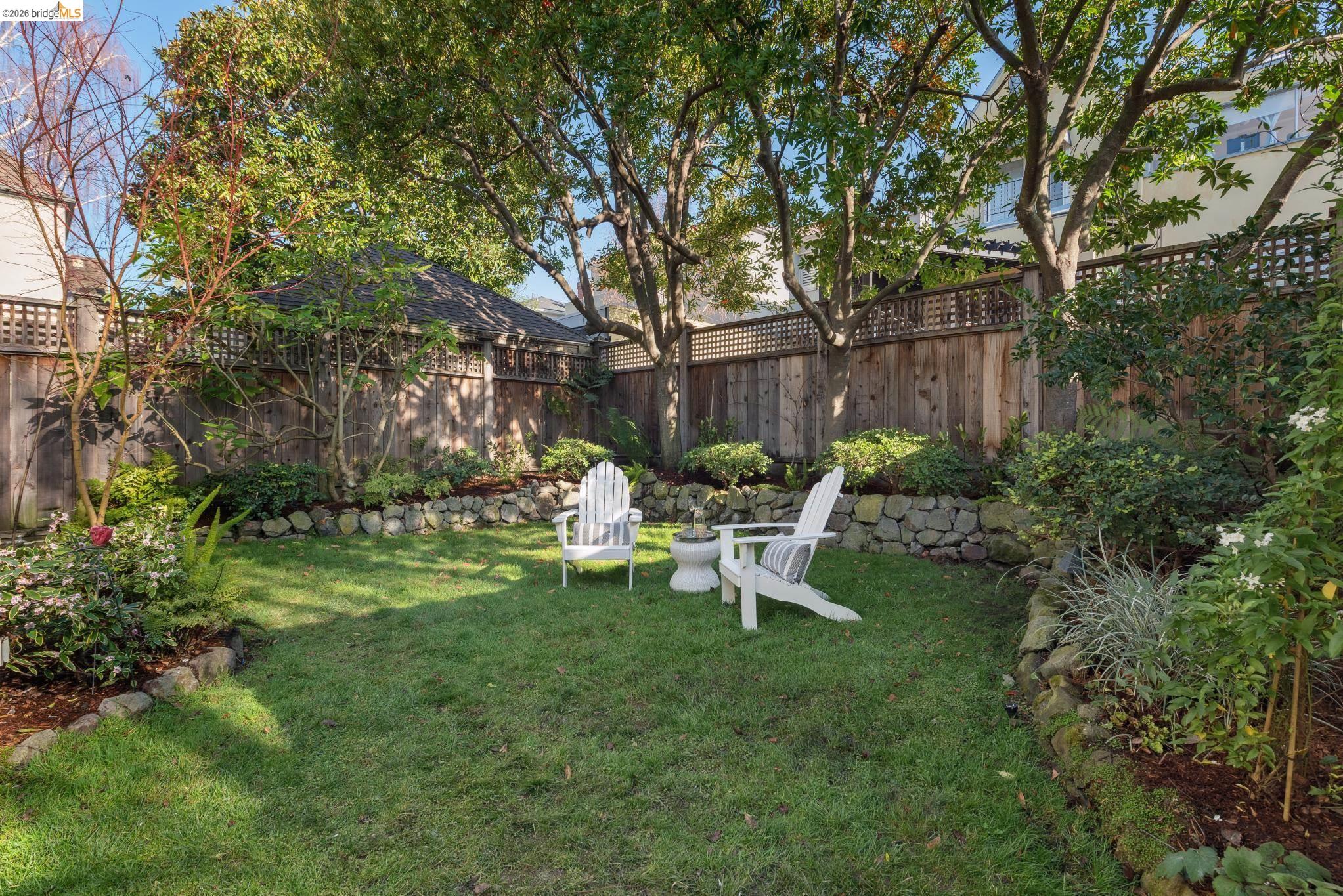 136 Waldo Ave