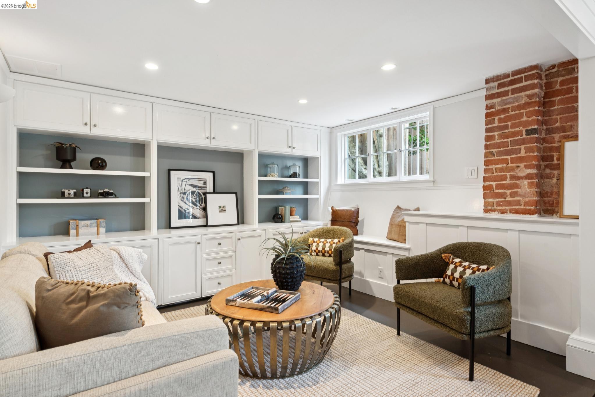 136 Waldo Ave