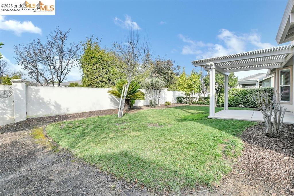 935 Centennial Dr