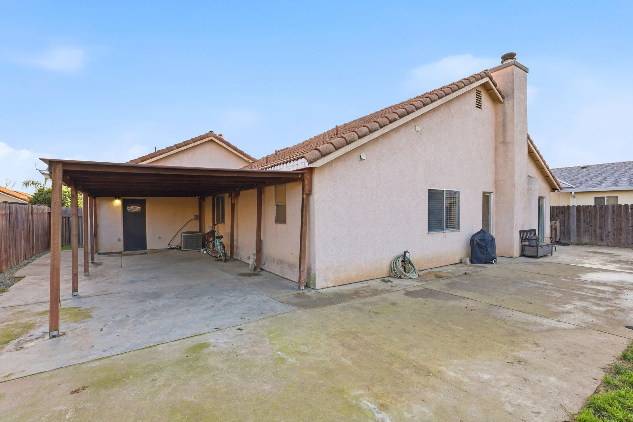 799 Morgans Ranch Cir