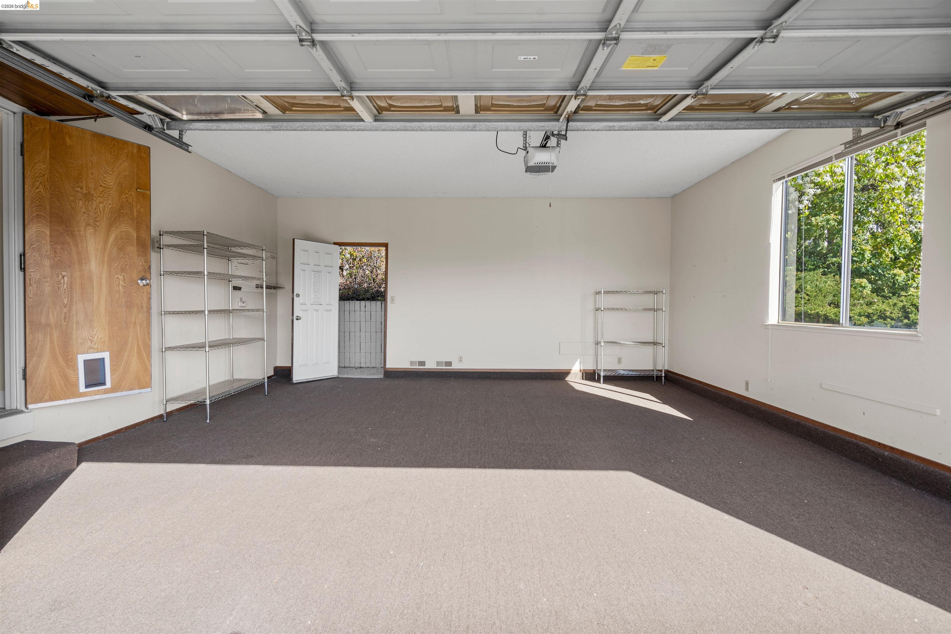 2662 Carmelita Way