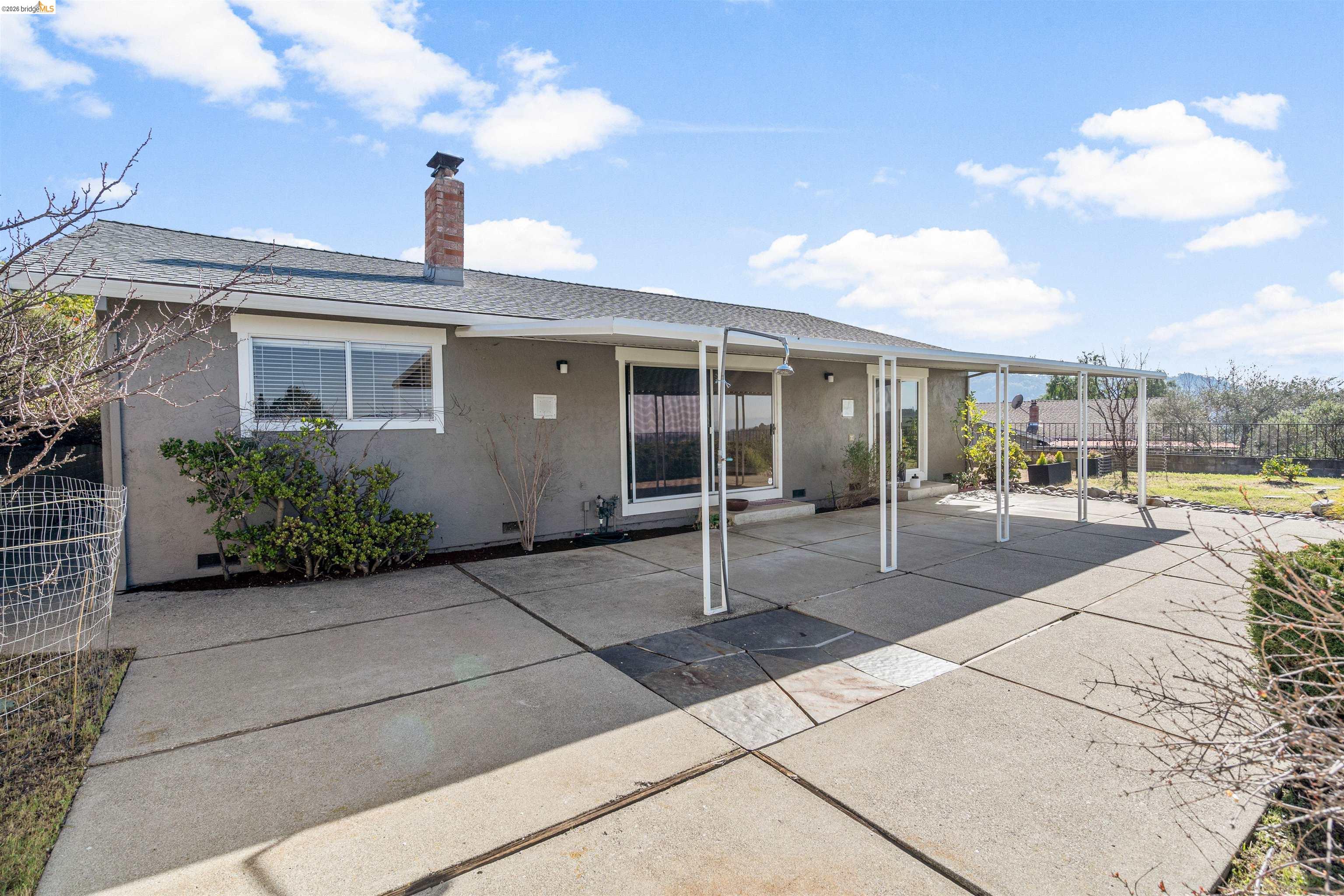 2662 Carmelita Way
