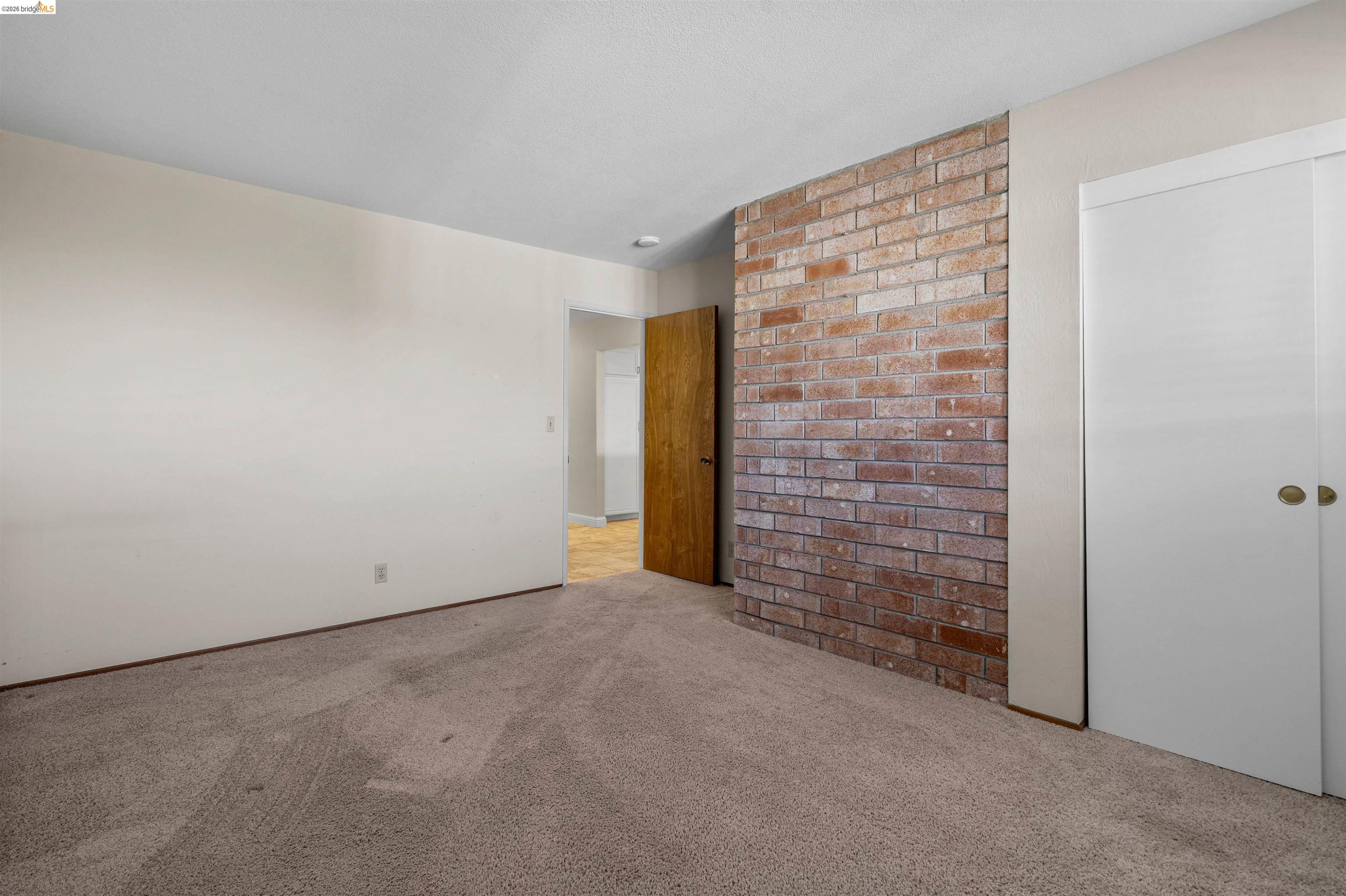 2662 Carmelita Way