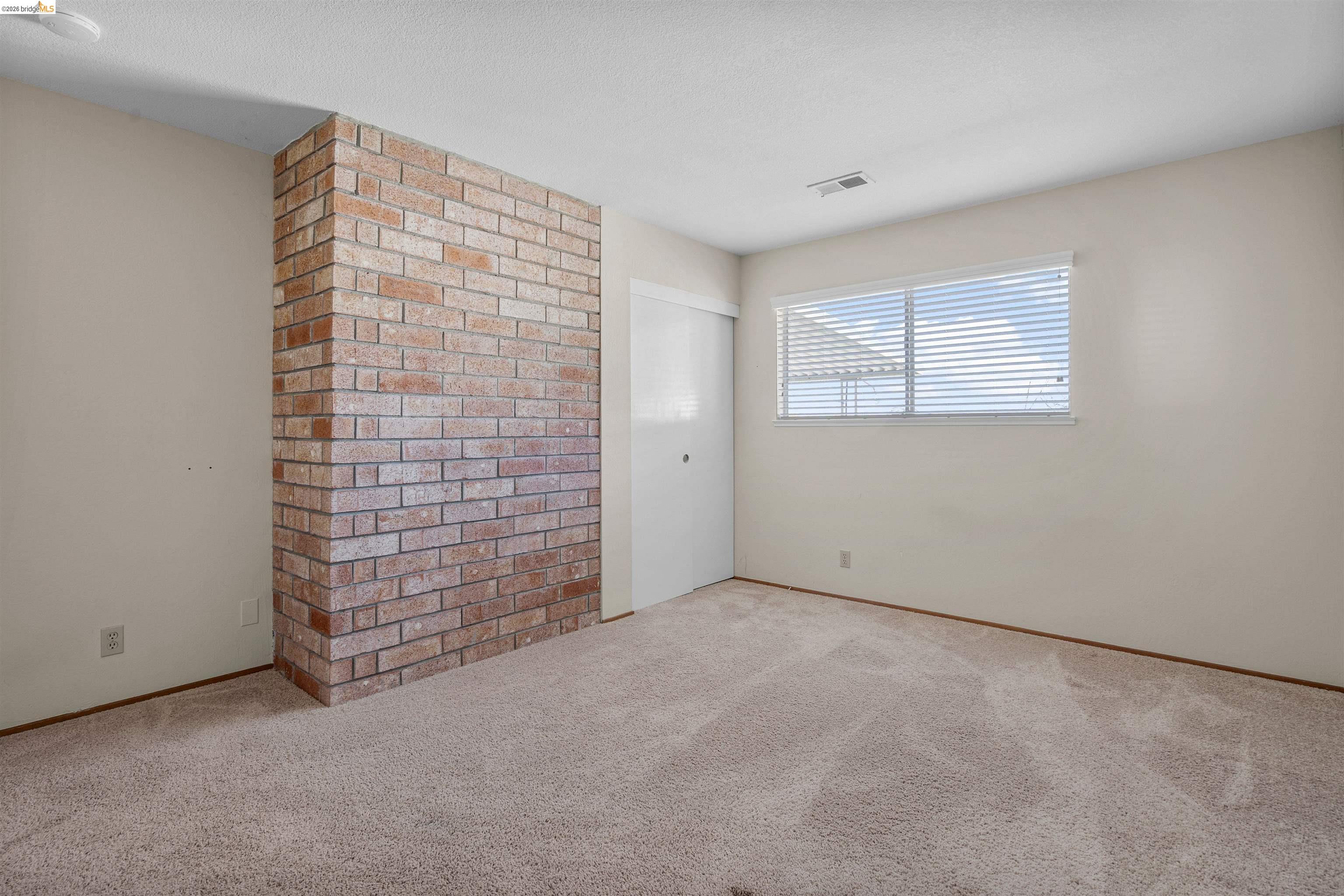 2662 Carmelita Way