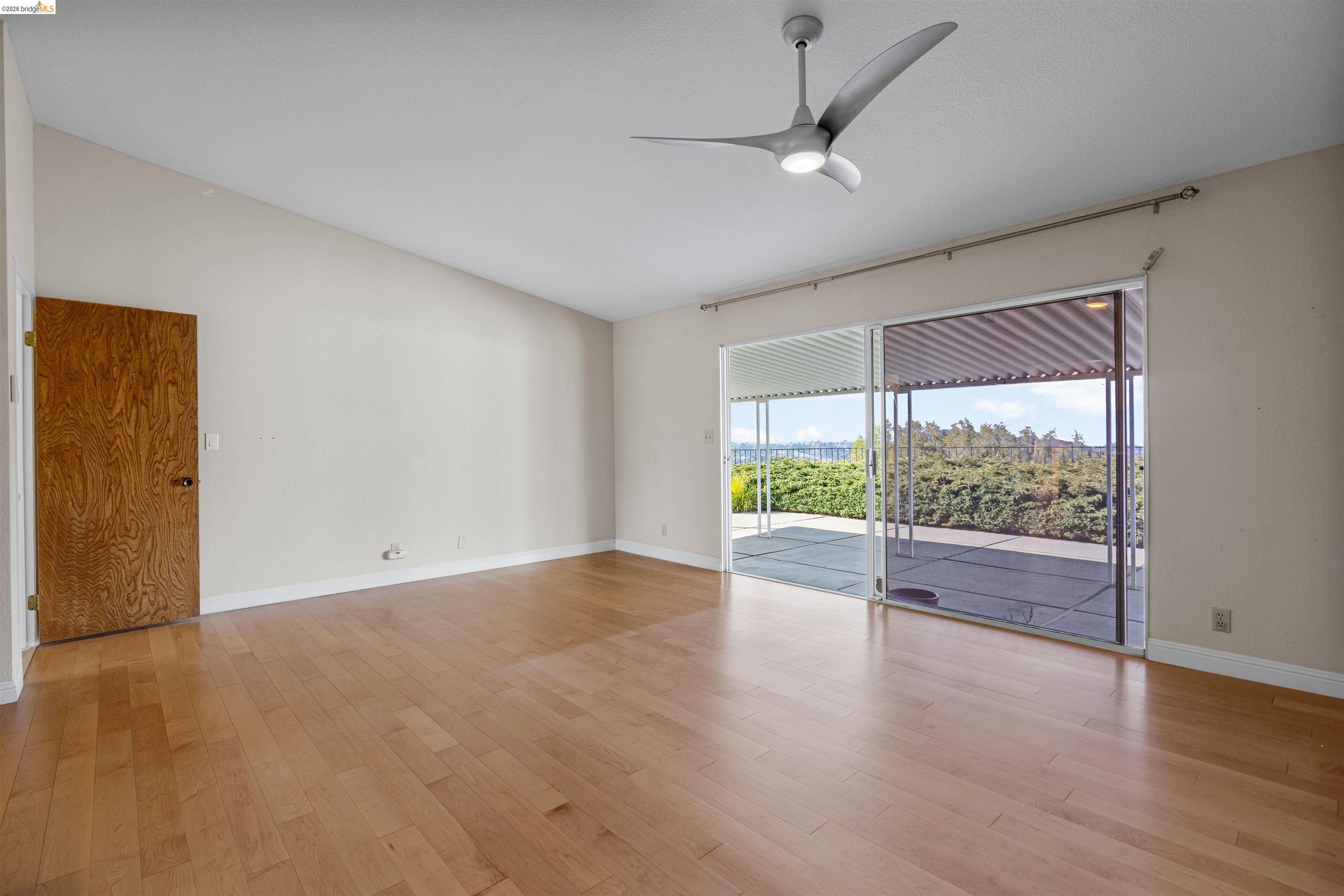 2662 Carmelita Way