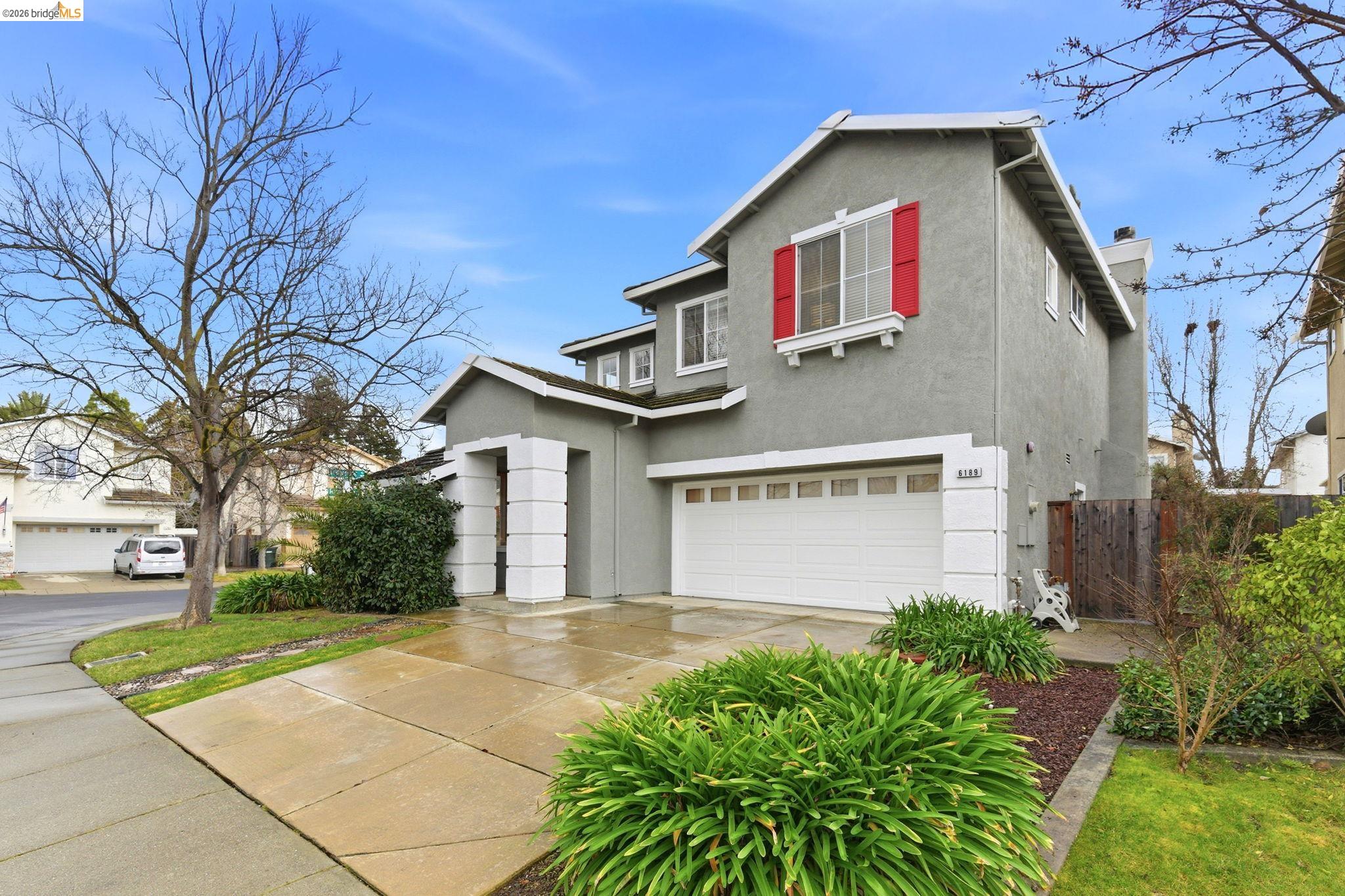 6189 Fieldstone Dr