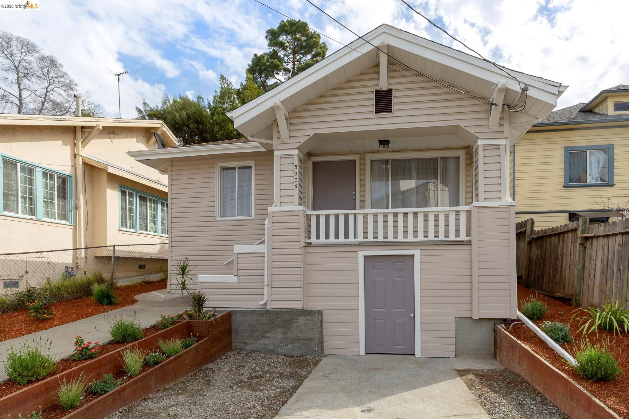 3006 14Th Ave