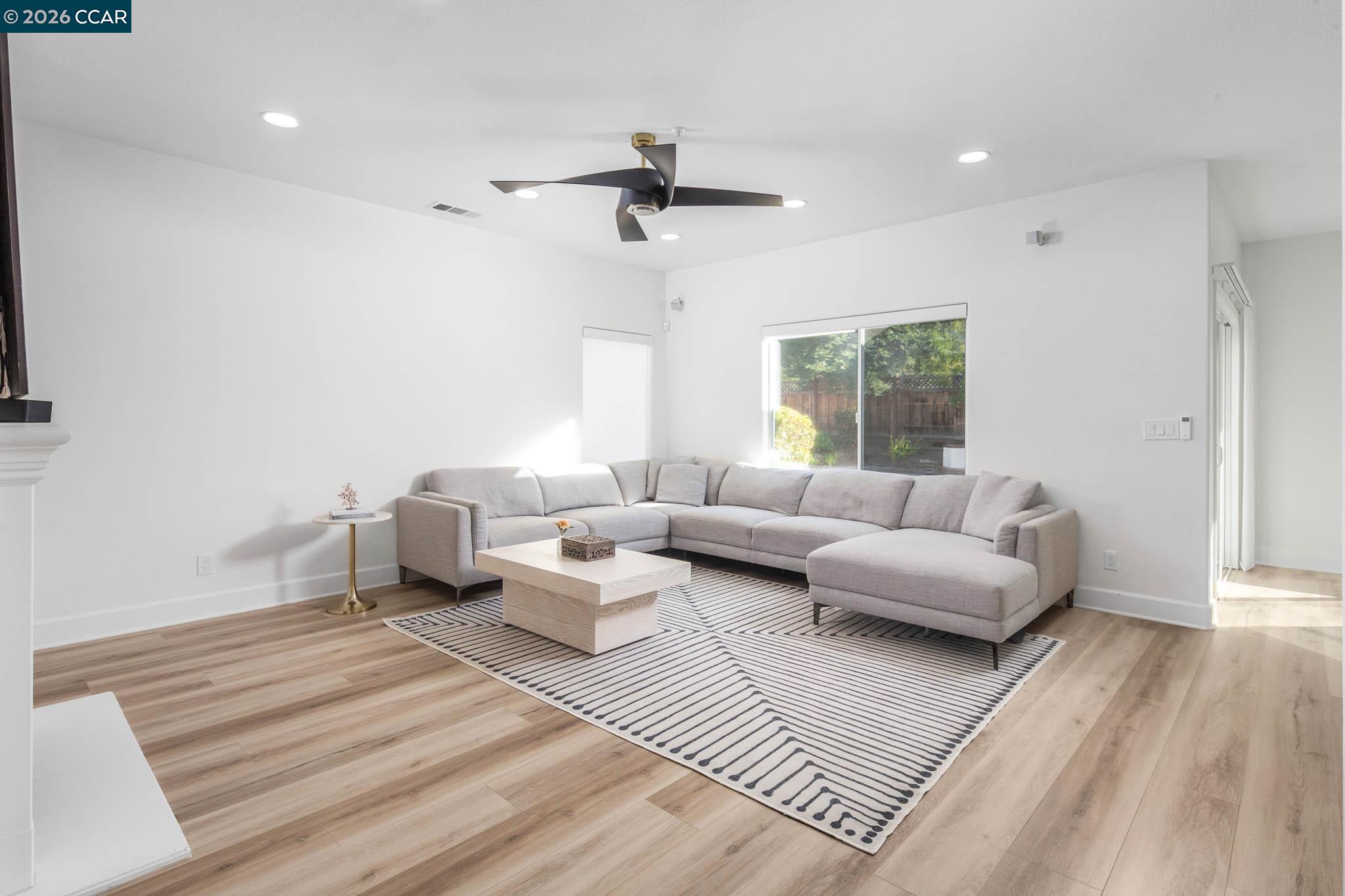 2373 Alsace Ct