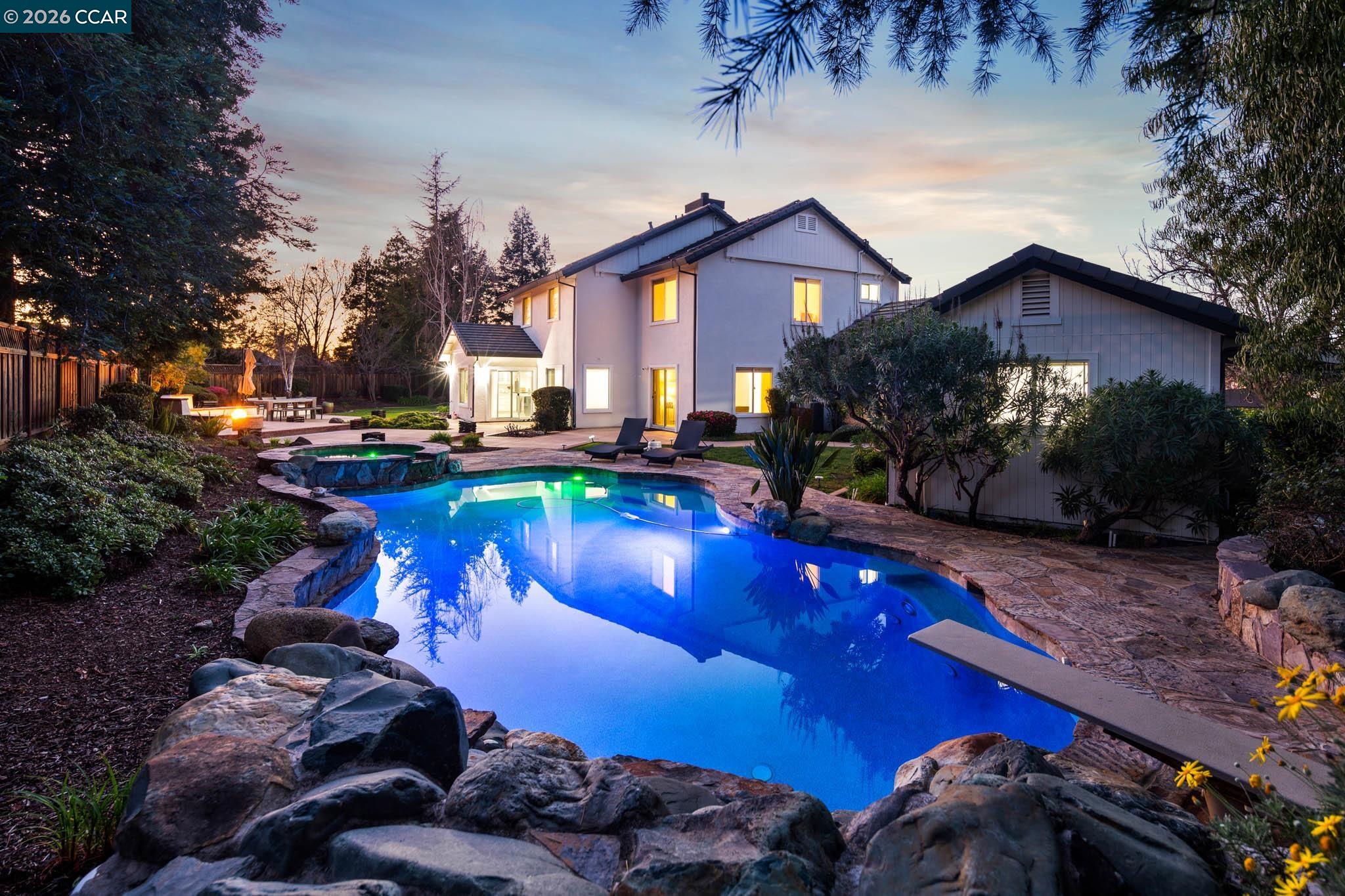 2373 Alsace Ct