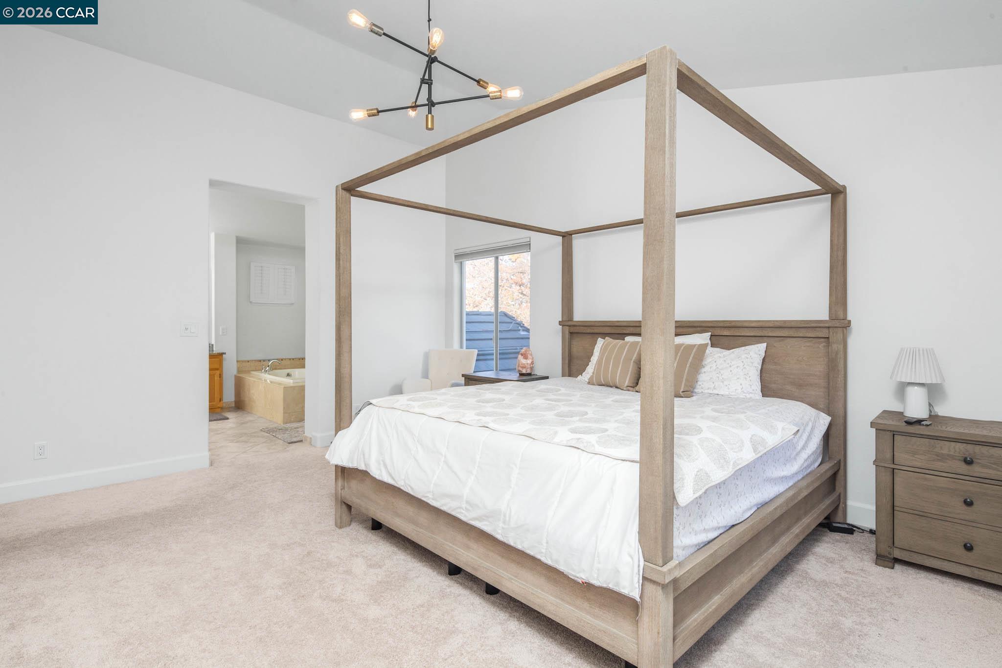 2373 Alsace Ct