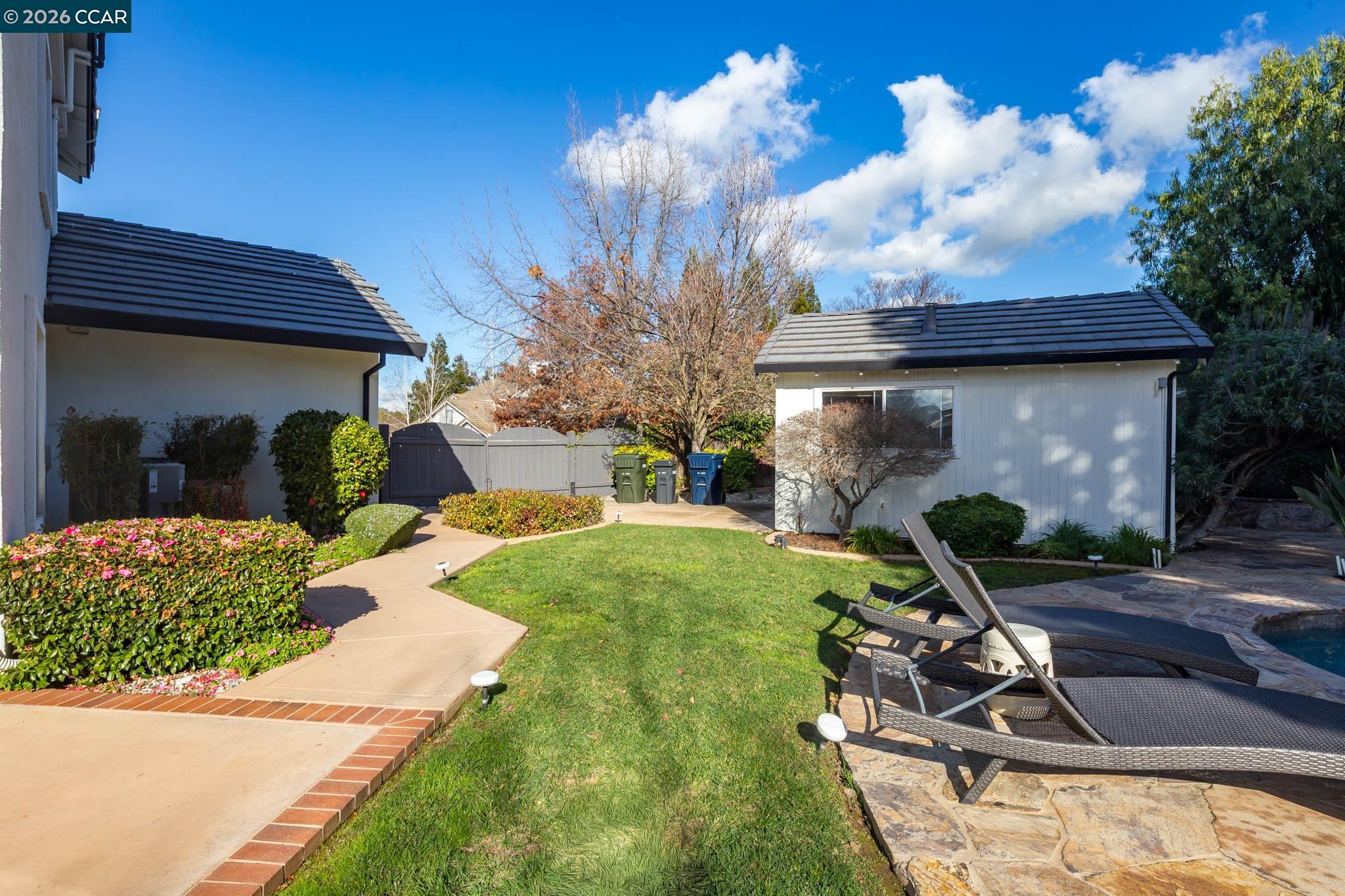 2373 Alsace Ct