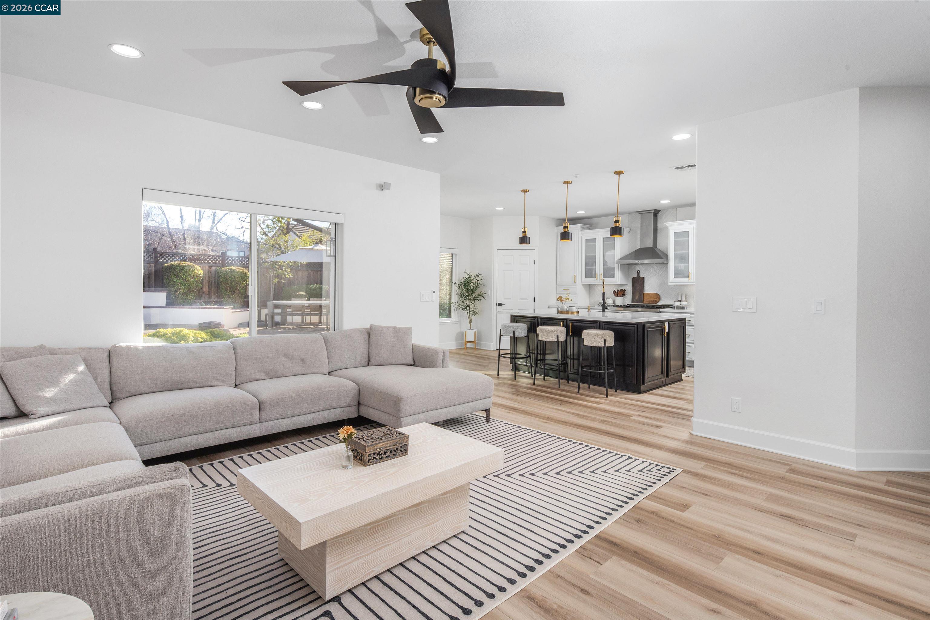 2373 Alsace Ct