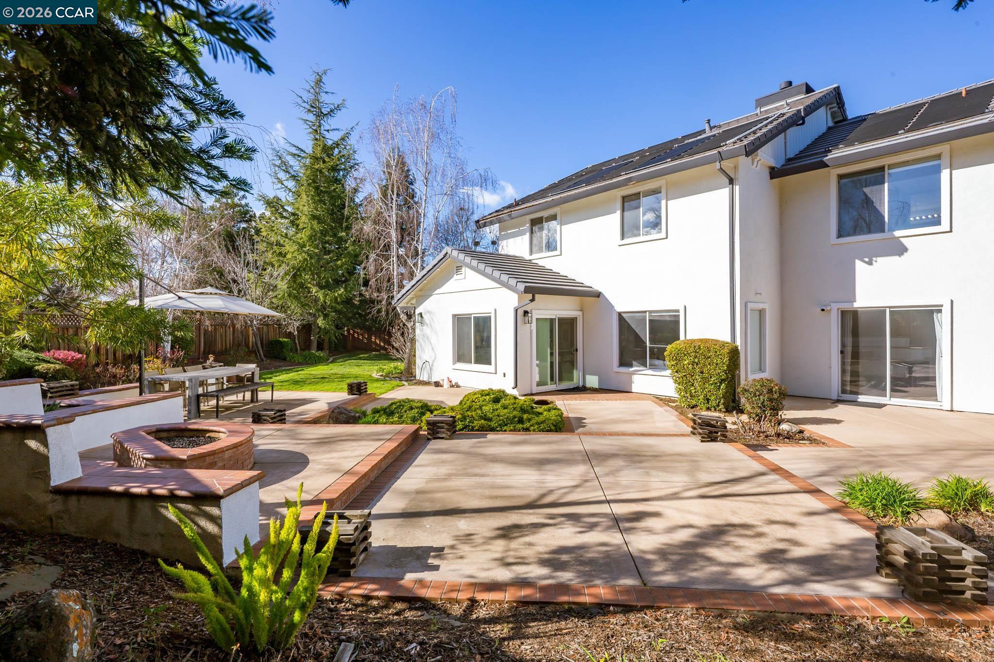 2373 Alsace Ct