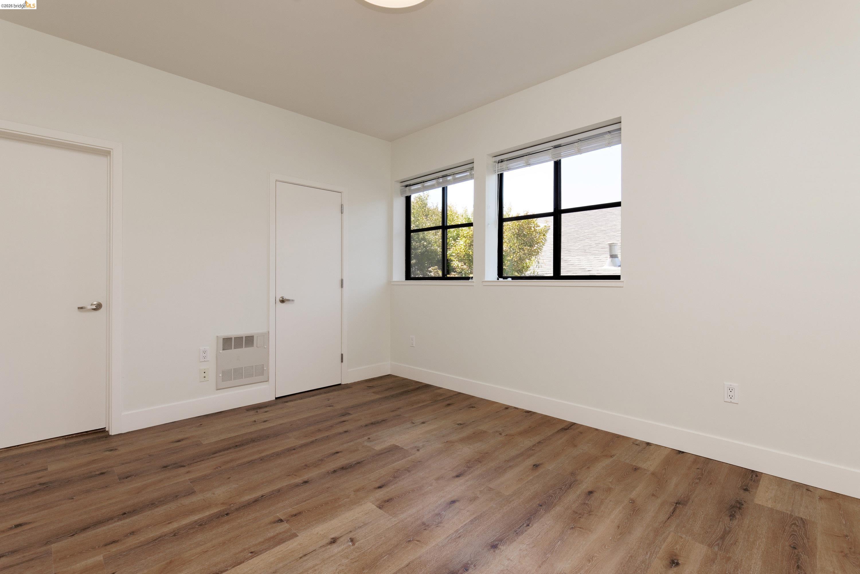 1565 32nd Street # 4