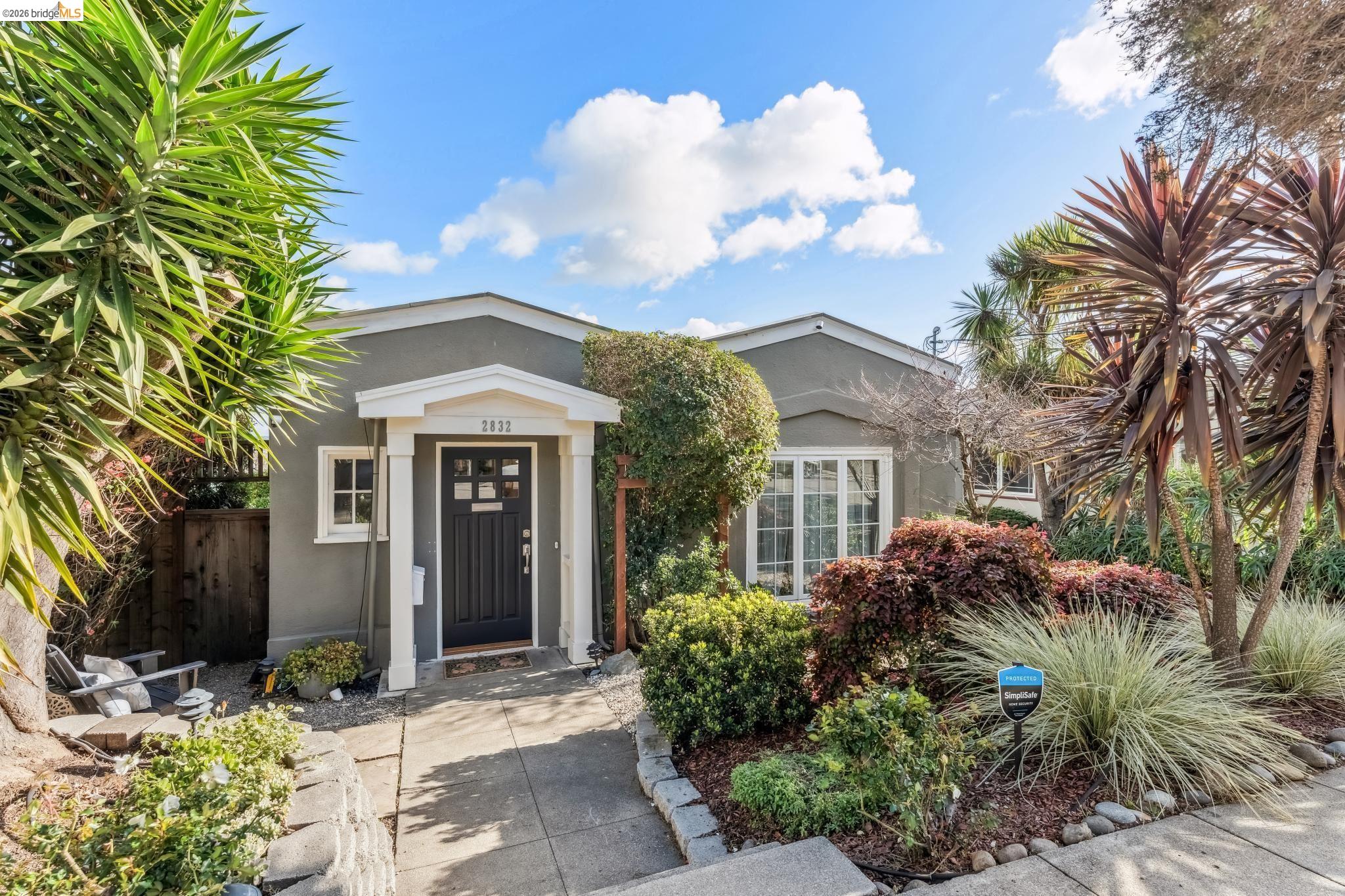 2832 Monticello Ave