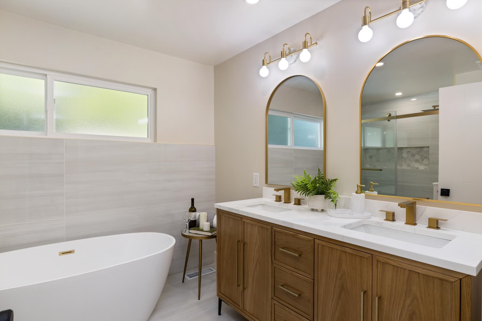 483 Boynton Ave