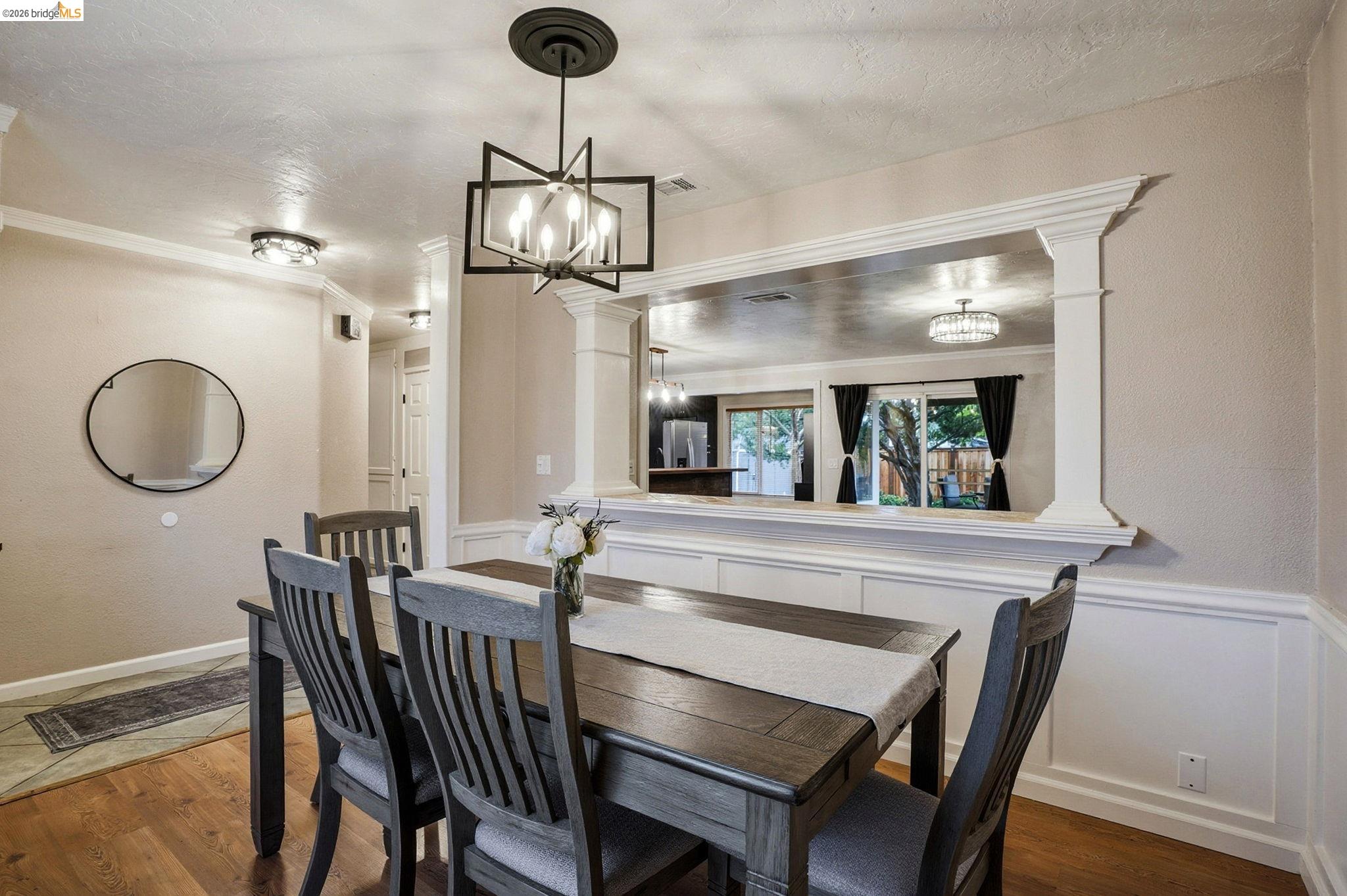 23 Shasta Dr