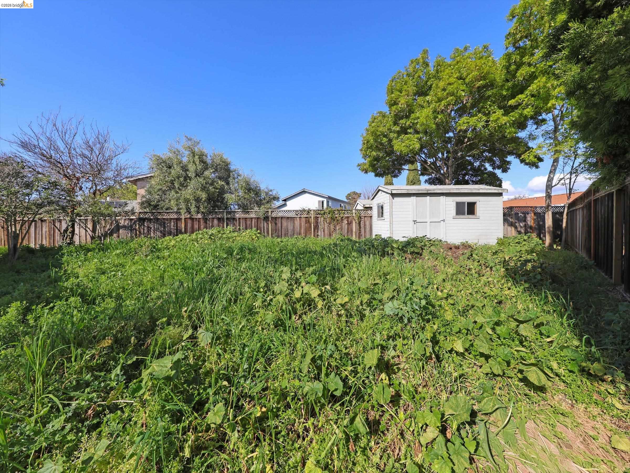 8093 Del Monte Ave