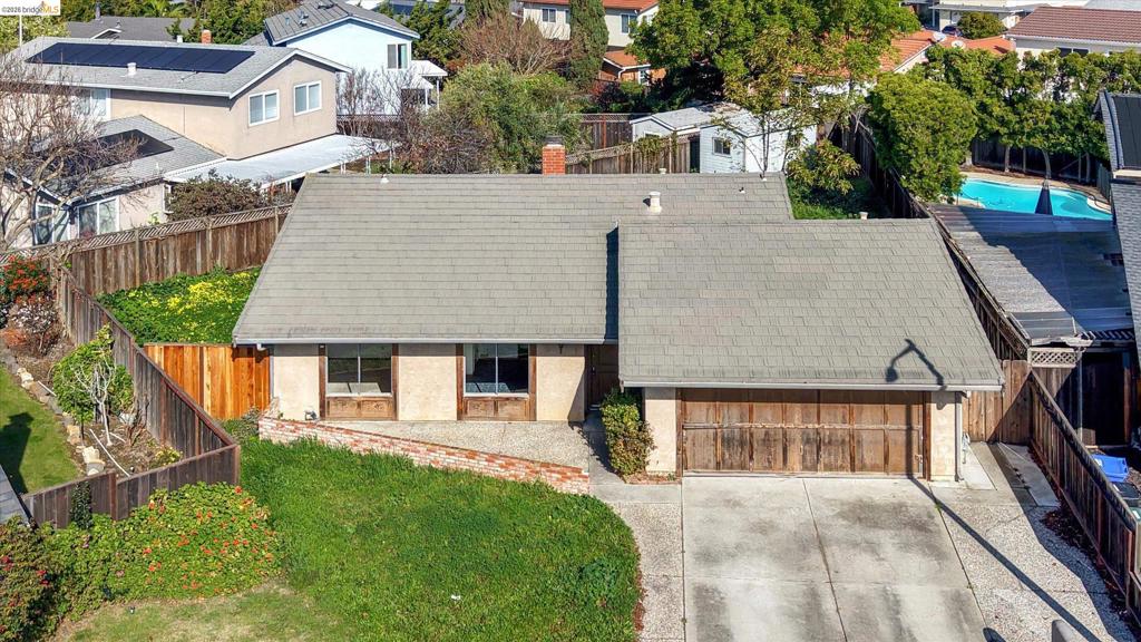 8093 8093 Del Monte Ave