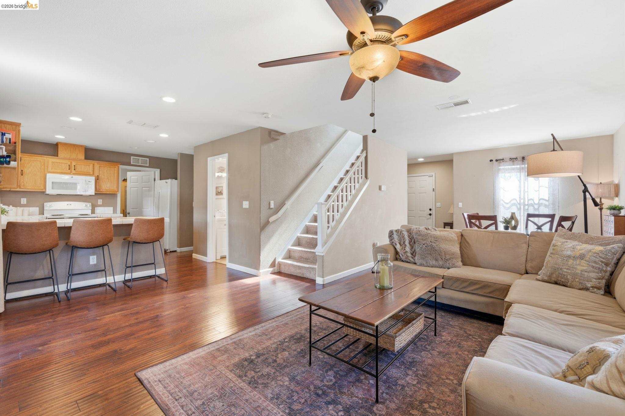 211 Brushwood Pl