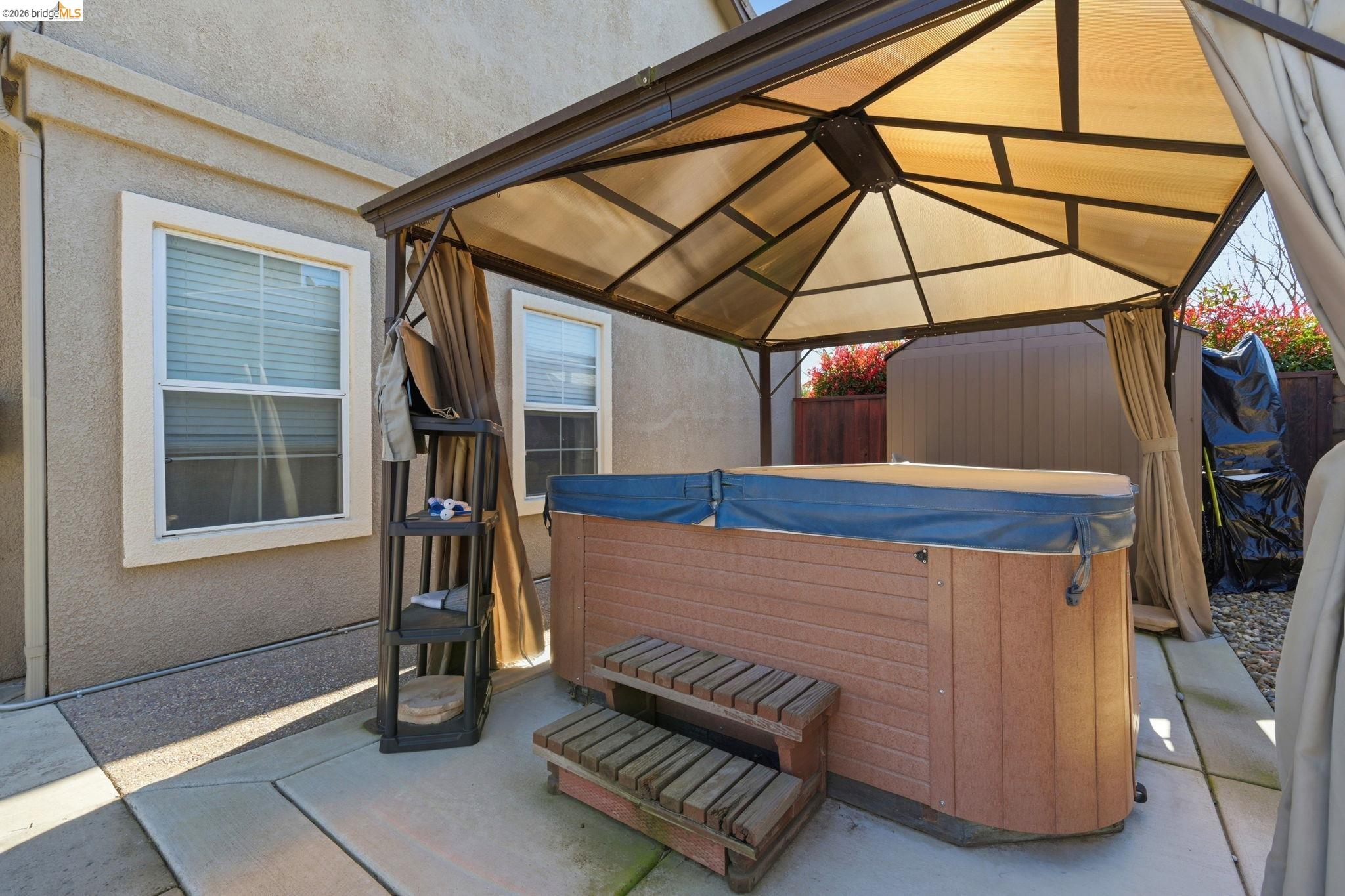 211 Brushwood Pl
