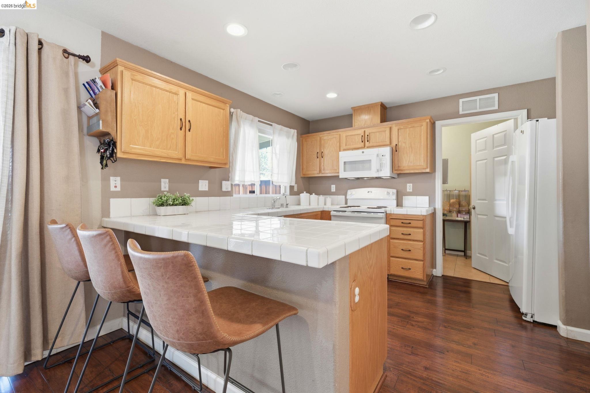 211 Brushwood Pl